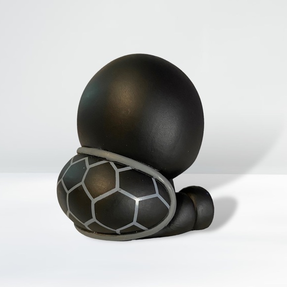 Skelanimals Mystery Box Vinyl Figure - Skeleton Turtle Pudge - Picture 3 of 9